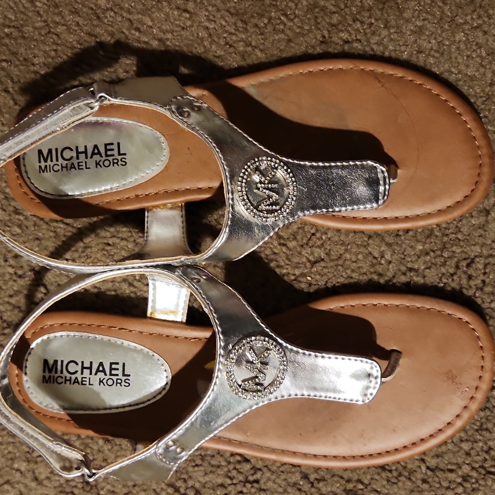 Micheal Michael Kors girls sandals size 5